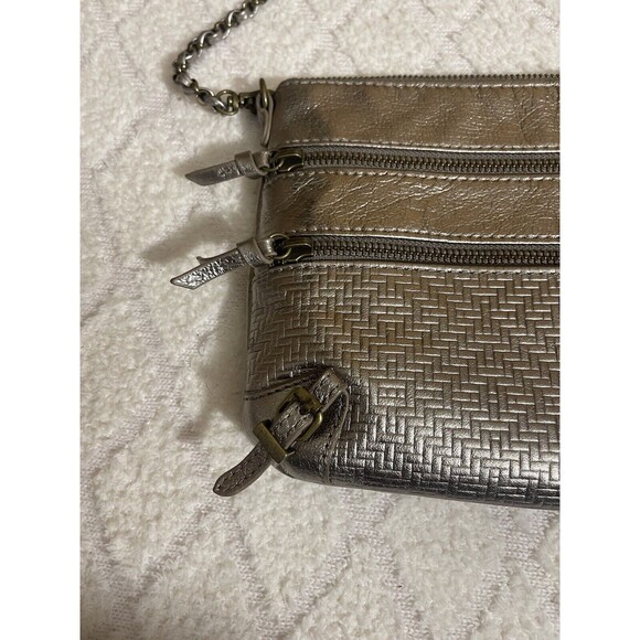 The Sak Crossbody Purse.  Metallic Copper Color. 2 Front Zippers. Top Zip - Picture 5 of 14